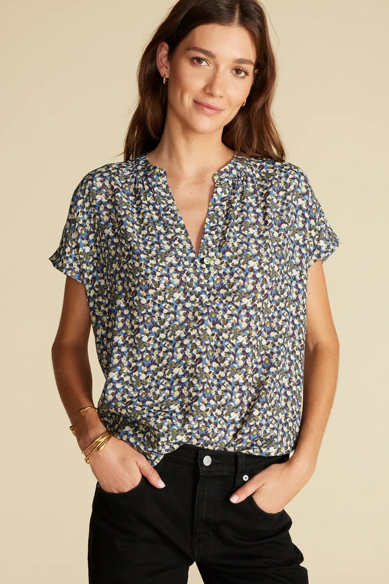 Amour Vert Renata Crepe Blouse- Blouses & Shirts|Tops