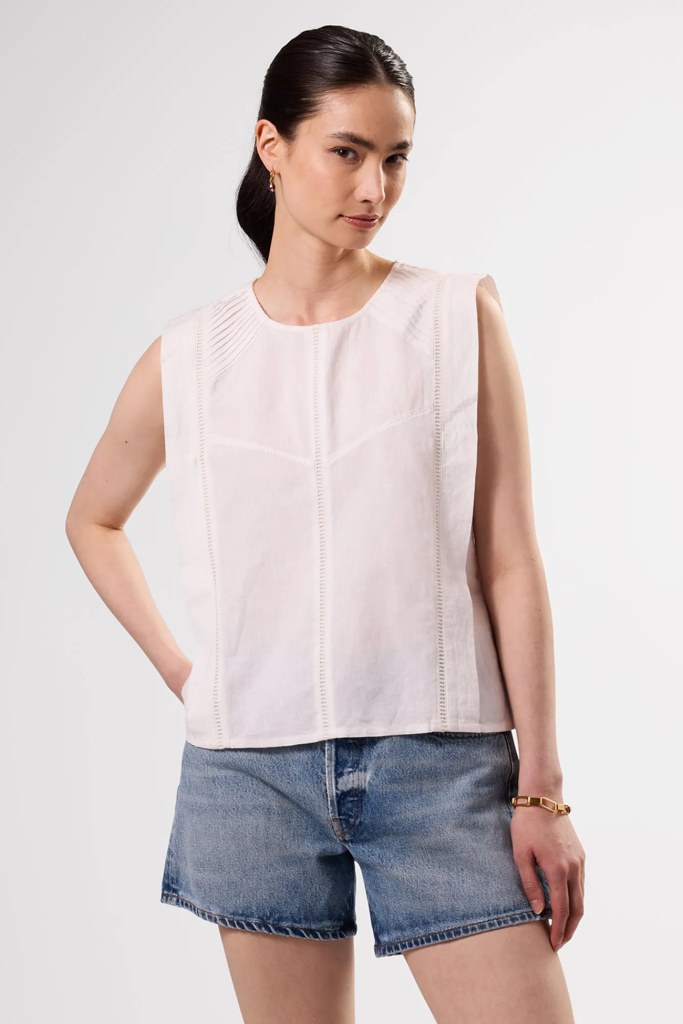 Amour Vert Detailed Cotton Linen Tank Top- Tops|Clearance