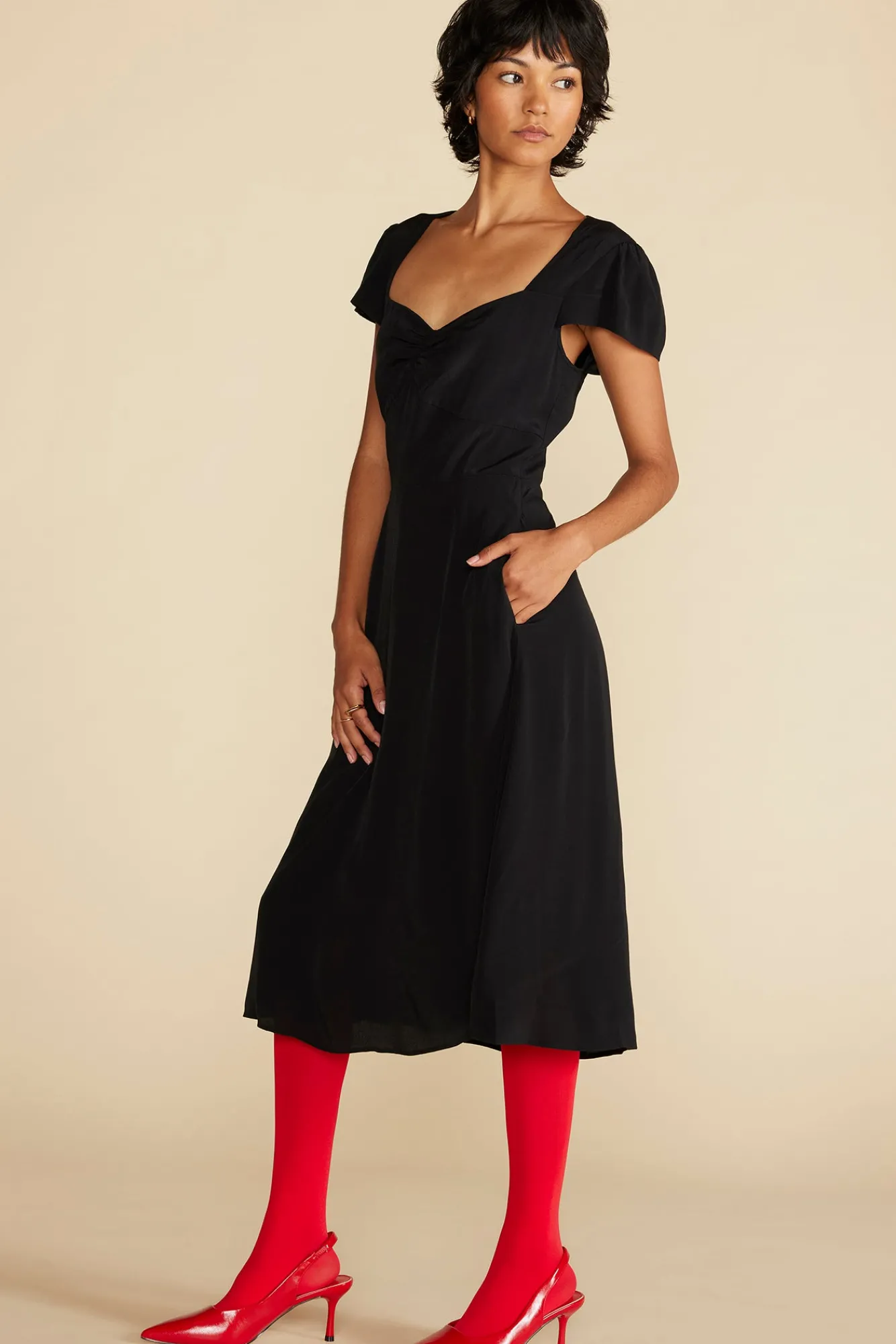 Amour Vert Beryl Crepe Midi Dress- Dresses|Clearance