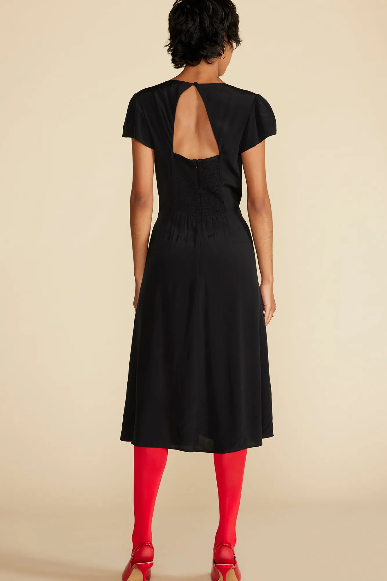 Amour Vert Beryl Crepe Midi Dress- Dresses|Clearance