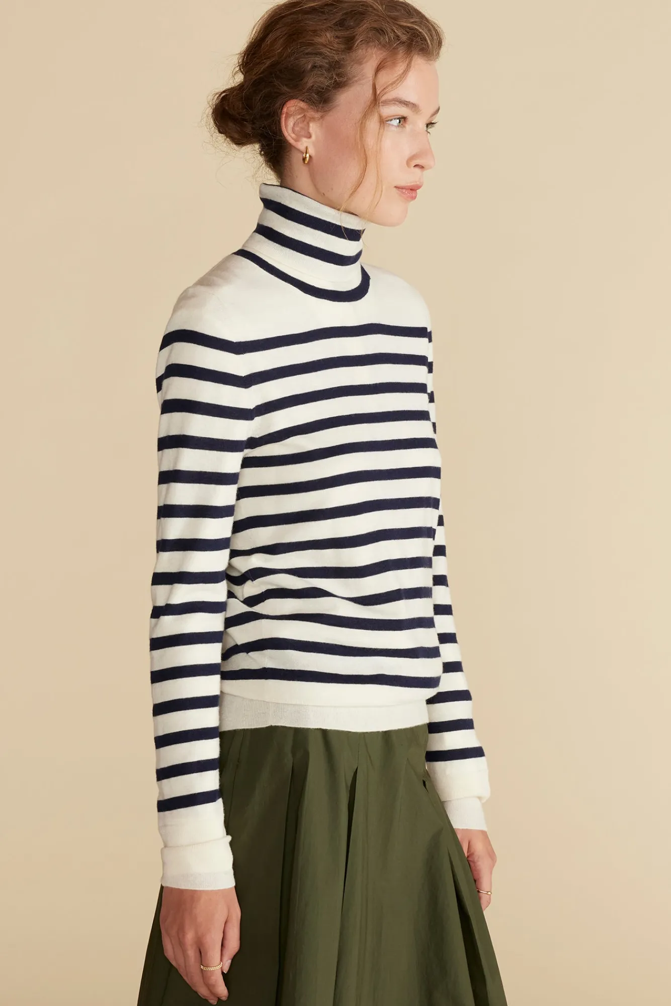 Amour Vert Carrie Turtleneck Cashmere Sweater- Sweaters & Cardigans|Clearance