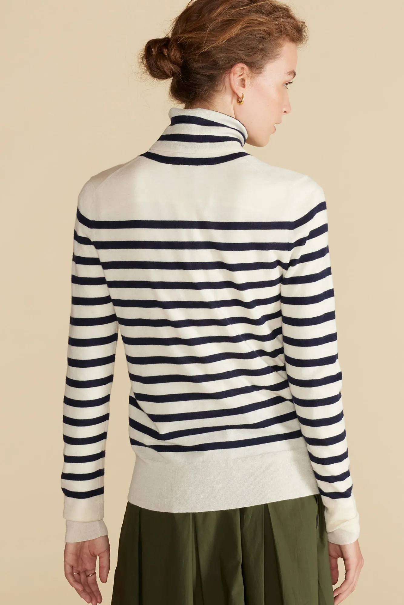 Amour Vert Carrie Turtleneck Cashmere Sweater- Sweaters & Cardigans|Clearance