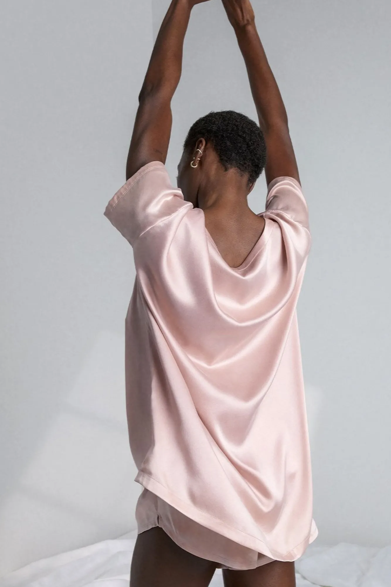 Amour Vert Lunya Washable Silk Tee and Shorts Set- Loungewear