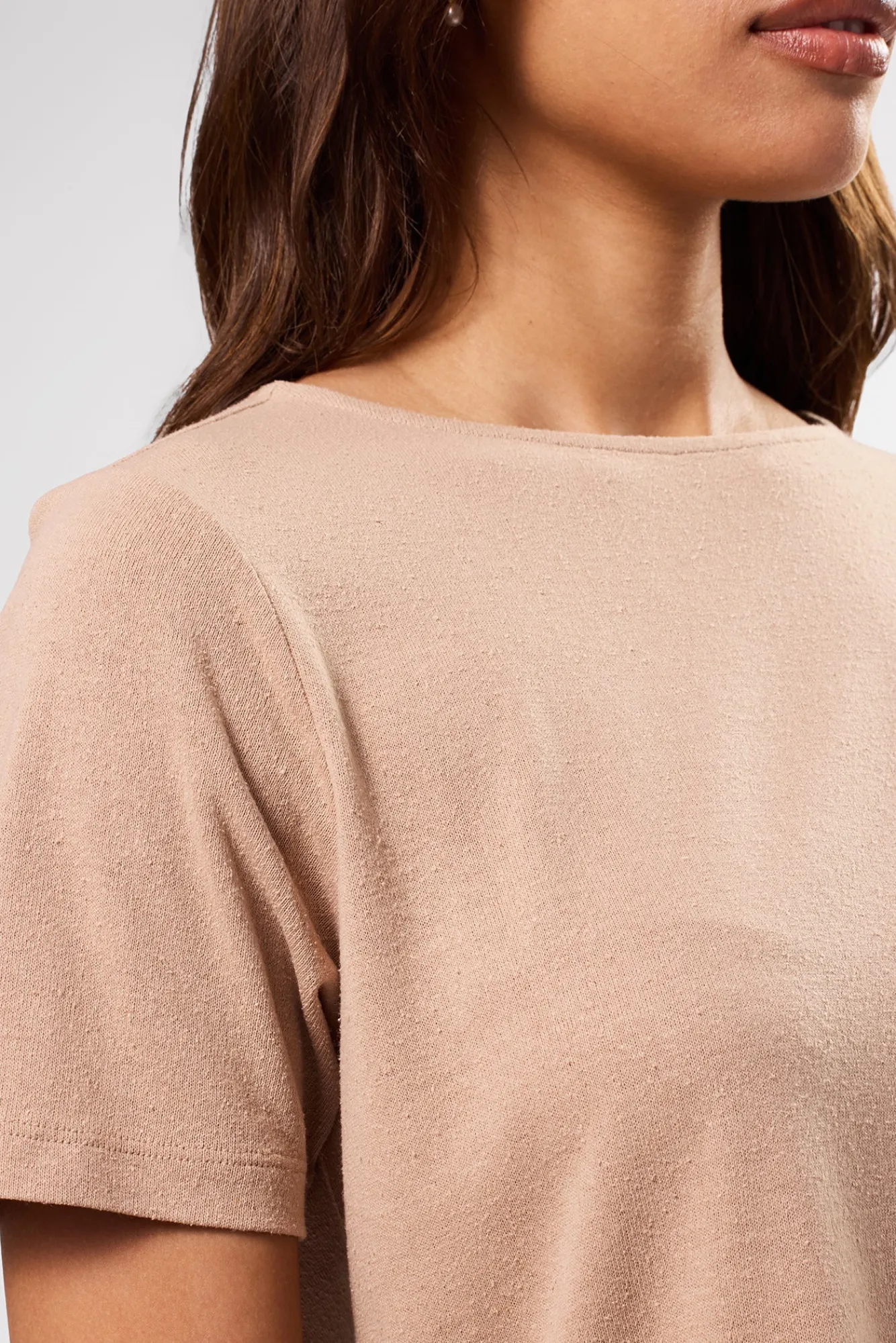 Amour Vert Yvette Silk Knit Tee- Tops|Tees