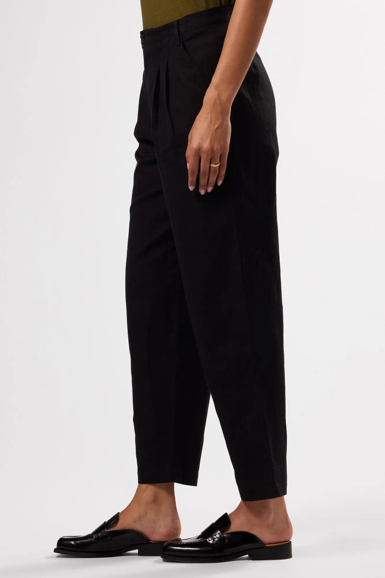 Amour Vert Larisa Cotton Linen Pant- Clearance