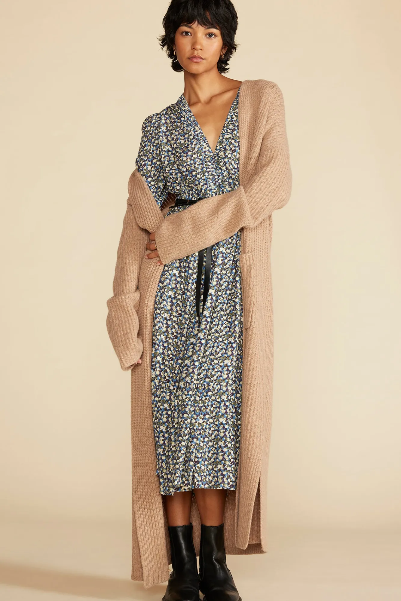 Amour Vert Danielle Puff Sleeve Dress- Dresses