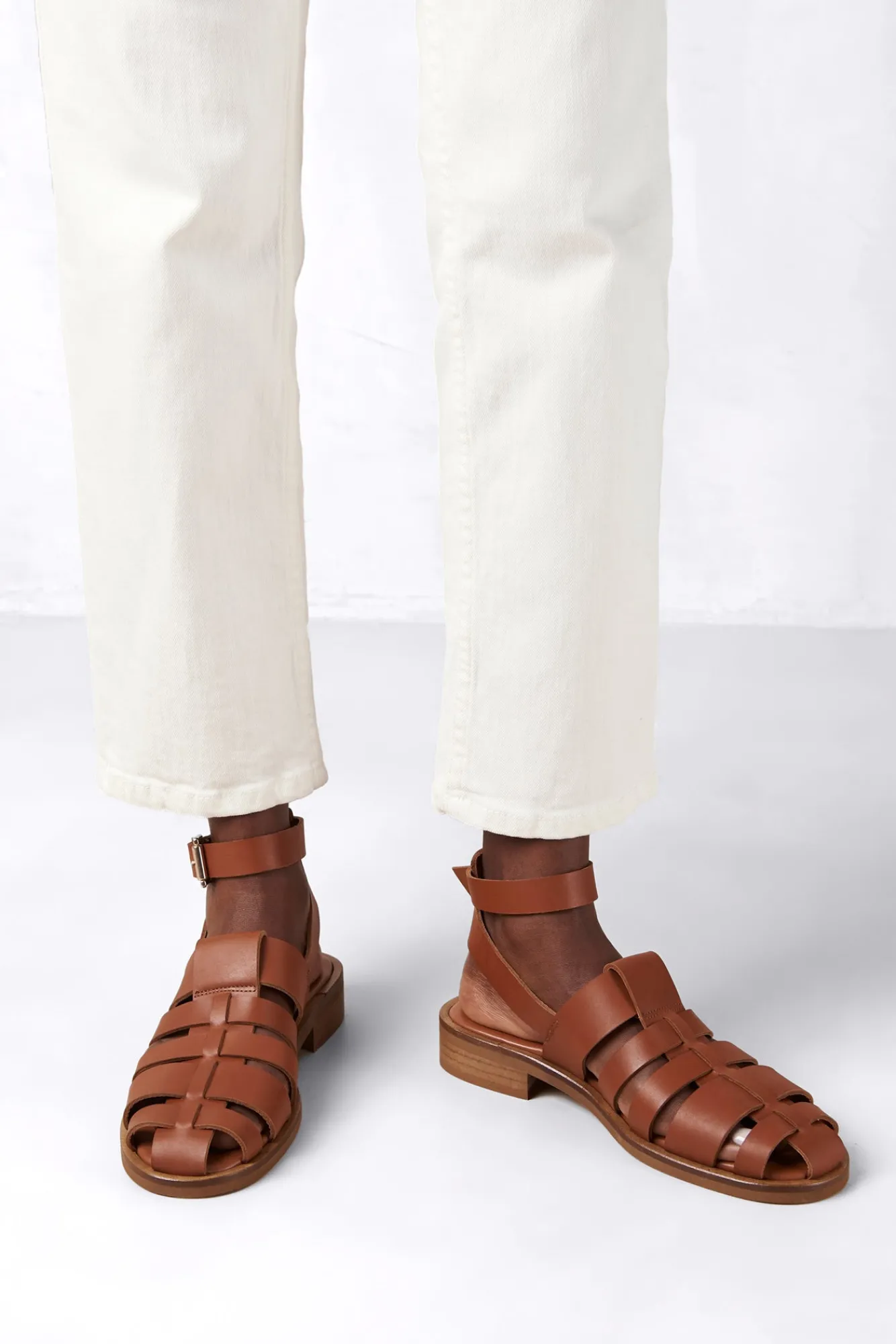 Amour Vert Alohas Perry Fisherman Sandal- Shoes