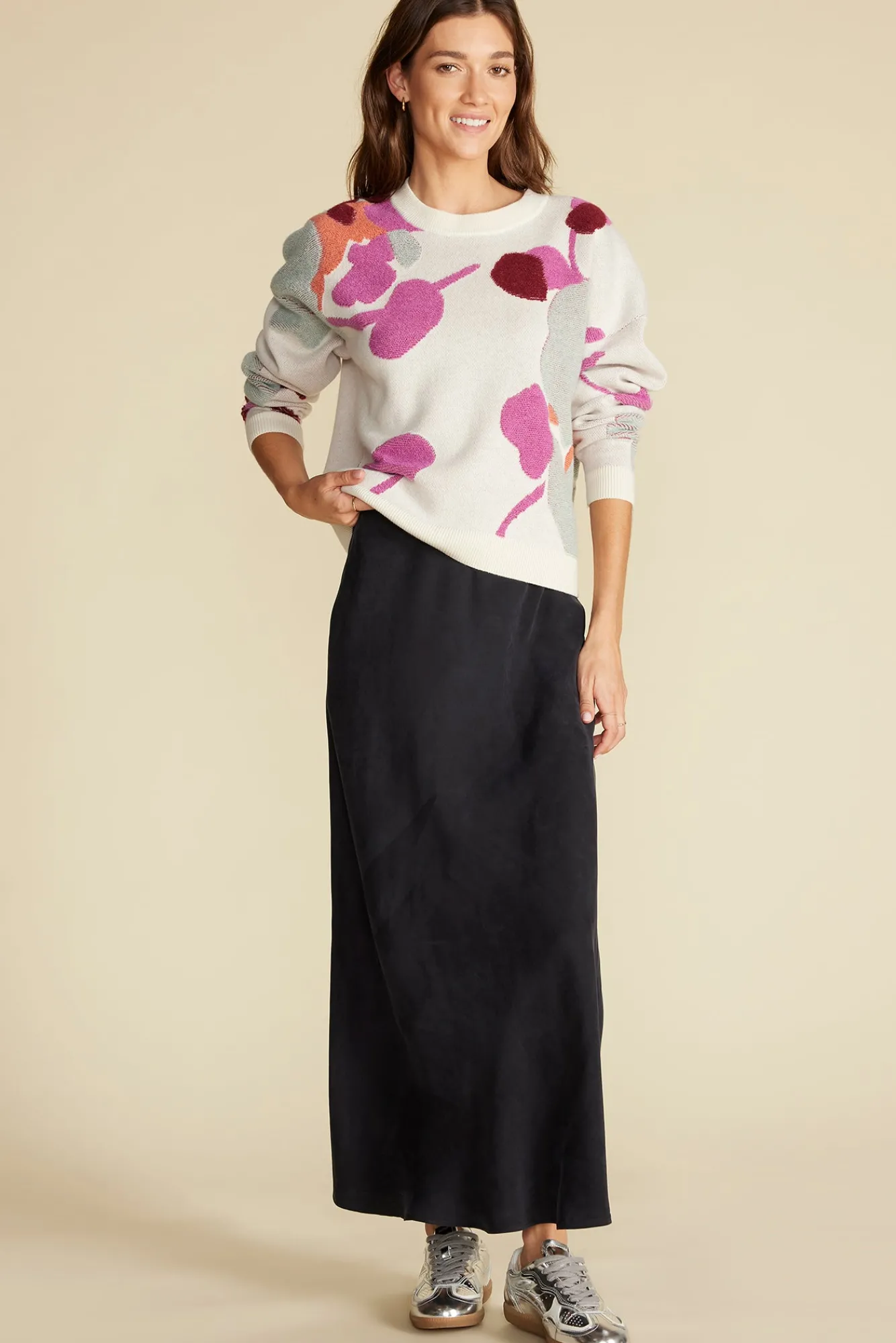 Amour Vert Rowan Jacquard Crew Neck Sweater- Sweaters & Cardigans