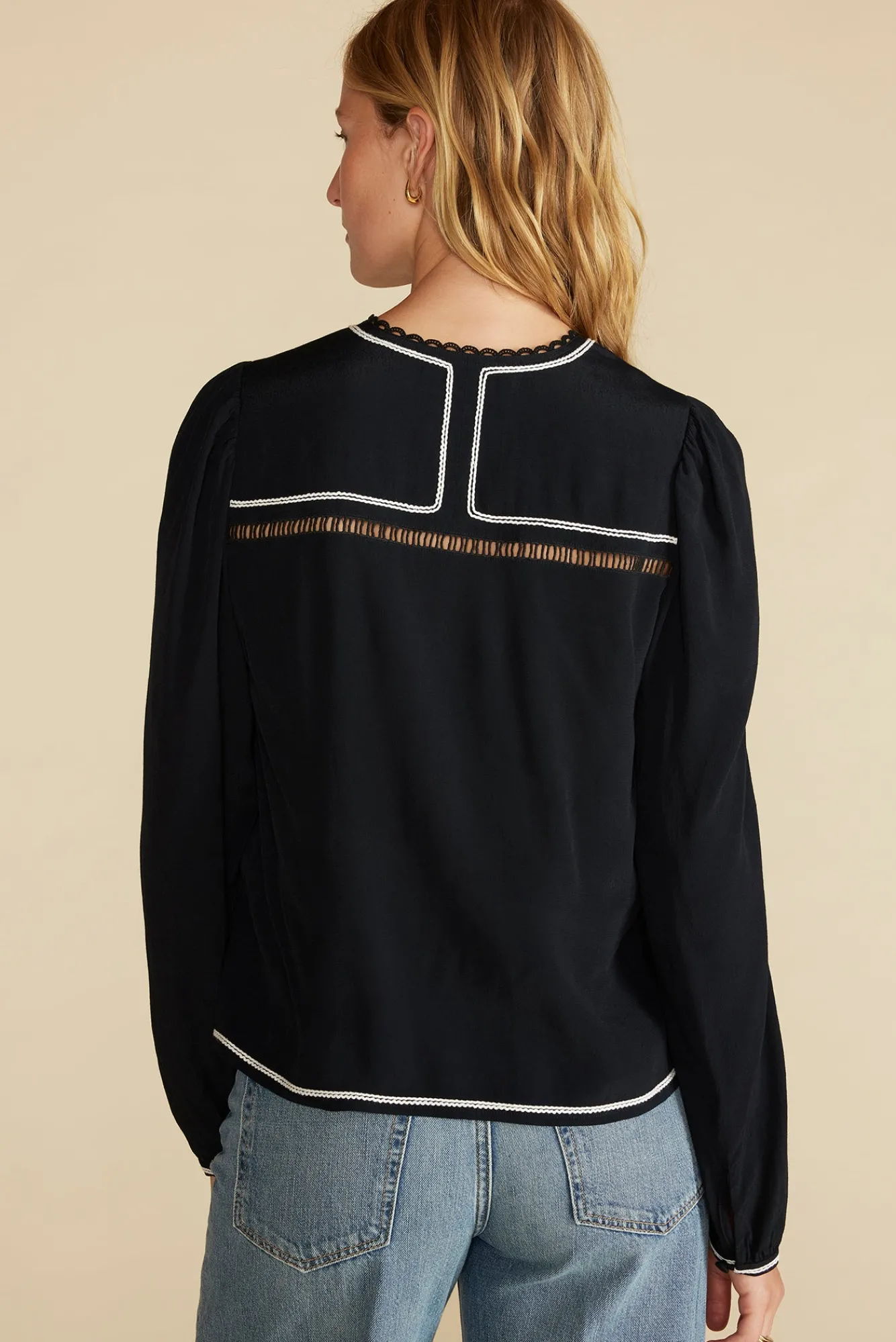 Amour Vert Minna Viscose Crepe Blouse- Blouses & Shirts|Tops