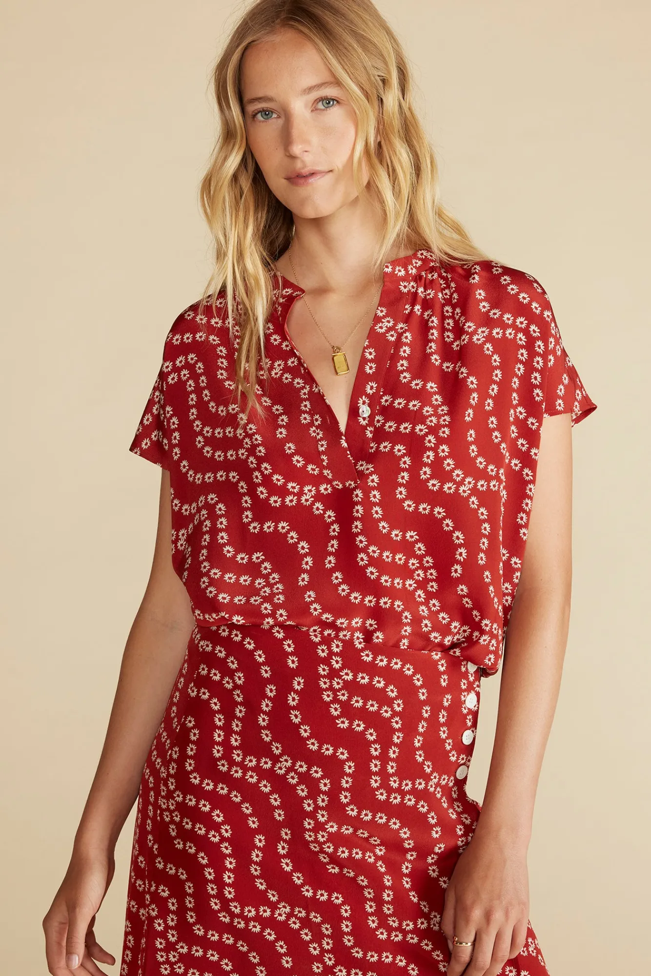 Amour Vert Renata Washable Silk Blouse- Tops|Blouses & Shirts