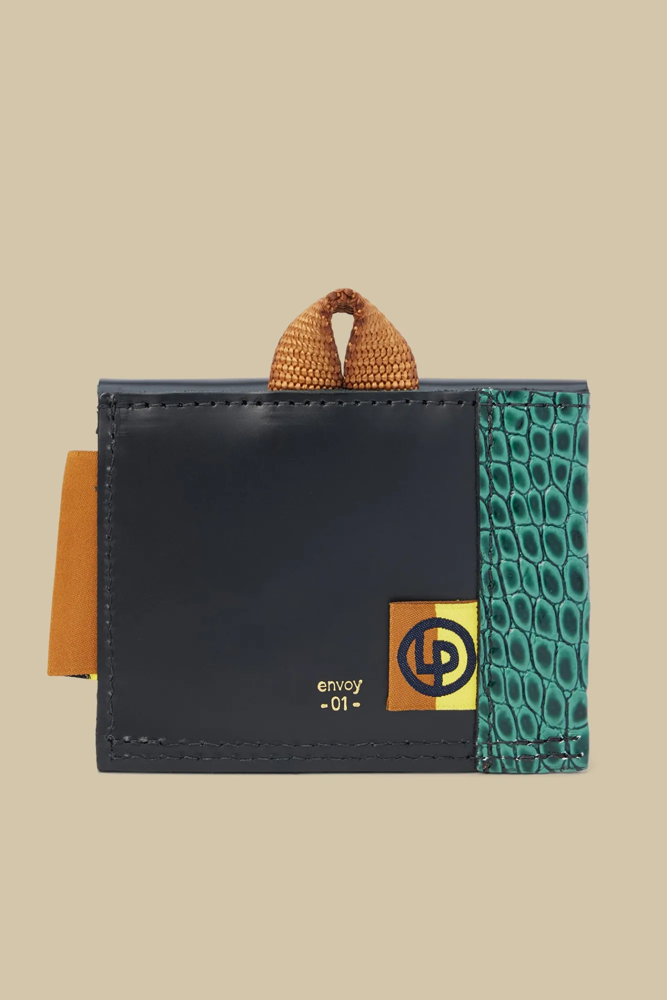 Amour Vert Lance Pierres Envoy 01 Snap Wallet- Bags & Pouches|Clearance