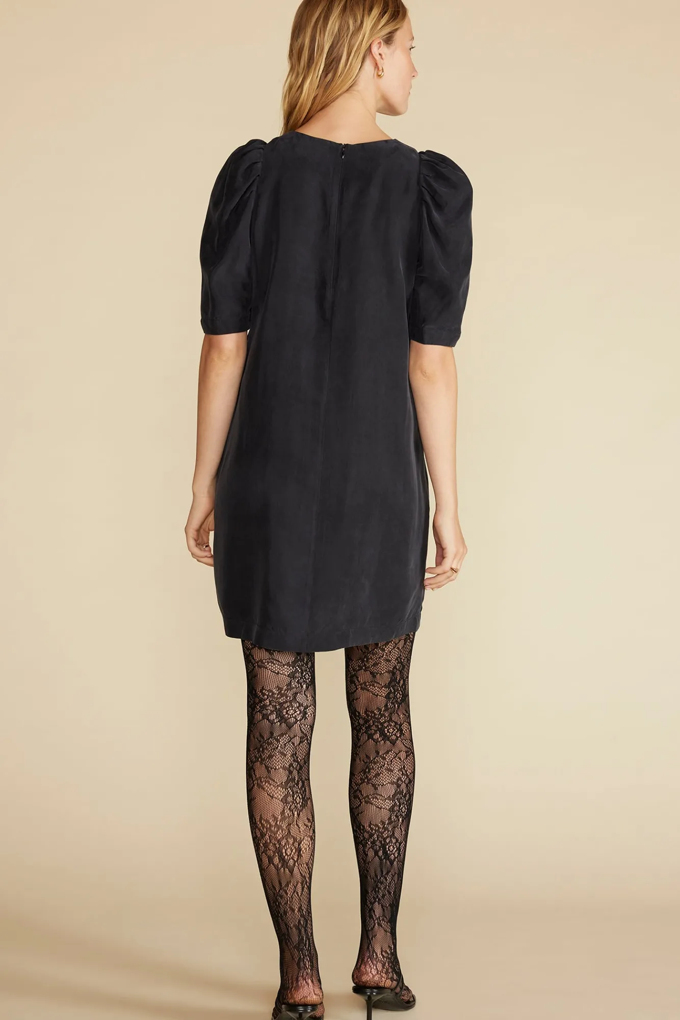 Amour Vert Sylvia Puff Sleeve Dress- Dresses